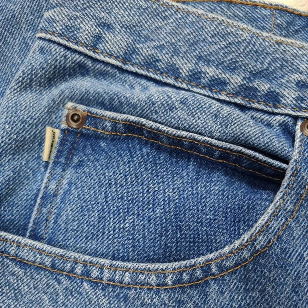 LLBean 100% Cotton Classic Relaxed Fit Straight Jeans Size 40x32 Blue Denim - Picture 6 of 12